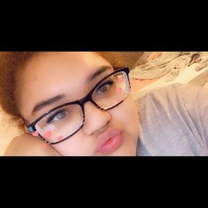 Meet your Posher, Janette